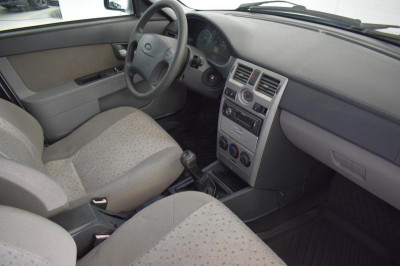 LADA Priora 1.6 MT 16 кл (Евро-3) (98 л. с.)