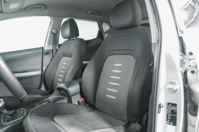 Kia Ceed 1.6 AT (129 л. с.)
