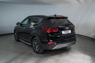 Hyundai Santa Fe 2.2d AT (200 л.с.) 4WD