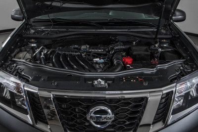 Nissan Terrano 1.6 MT (114 л. с.) Comfort