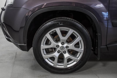 Nissan X-Trail 2.0 CVT AWD (141 л. с.)