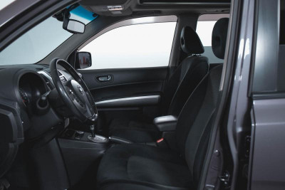 Nissan X-Trail 2.0 CVT AWD (141 л. с.)