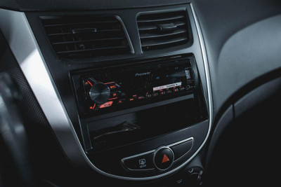 Hyundai Solaris 1.6 MT (123 л. с.)
