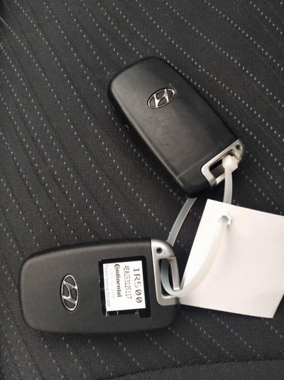 Hyundai Solaris 1.6 MT (123 л. с.) Elegance PRES+SAF+LIGH