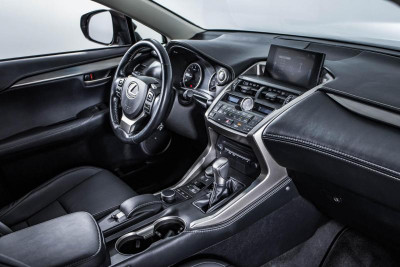 Lexus NX 200 CVT AWD (150 л. с.) Premium
