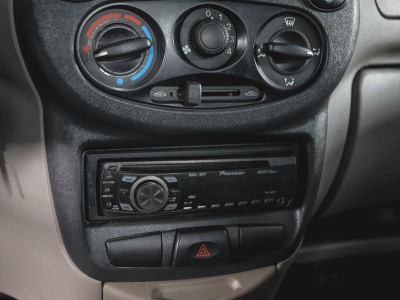 LADA Kalina 1.6 MT 8 кл (Евро-4) (81 л. с.)