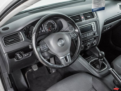 Volkswagen Jetta 1.4 TSI MT (122 л. с.)
