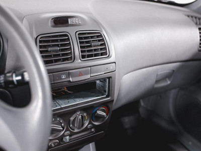 Hyundai Accent 1.5 MT (102 л. с.)