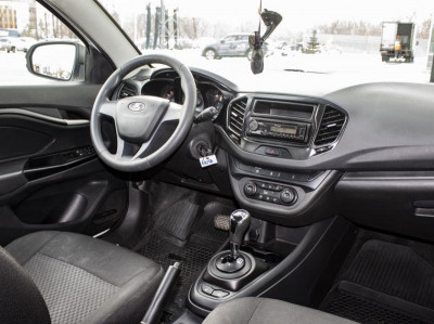 LADA Vesta 1.6 AMT (106 л. с.)