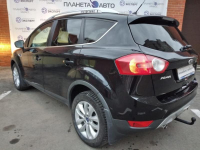 Ford Kuga 2.0d AT (164 л.с.) 4WD