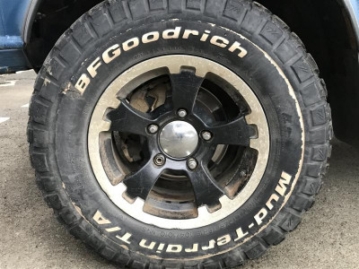 LADA 4x4 3 дв. 1.7 MT 8 кл. (Евро-4) (83 л. с.)