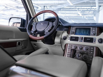 Land Rover Range Rover 5.0 V8 Supercharged AT AWD (510 л. с.)