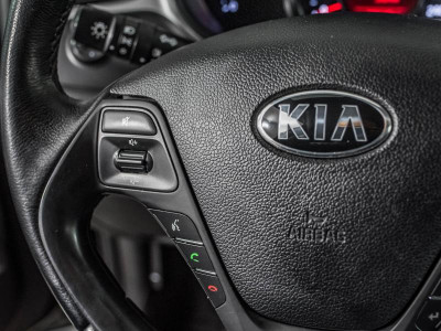 Kia Ceed 1.6 MT (129 л. с.)