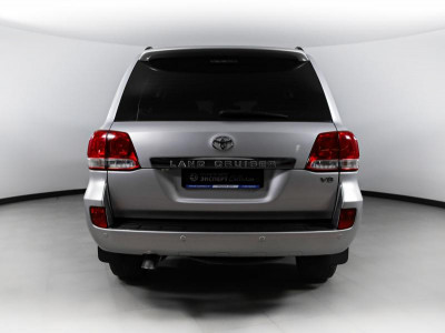 Toyota Land Cruiser 4.5 TD 4WD AT (235 л. с.)