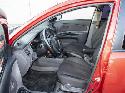 Kia Rio 1.4 MT (97 л. с.)