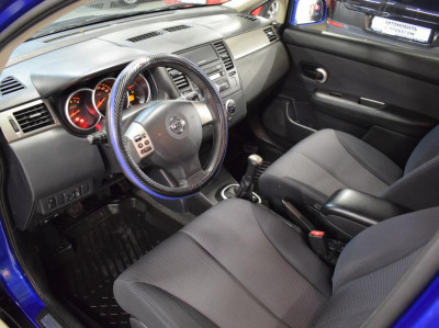 Nissan Tiida 1.6 MT (110 л. с.)