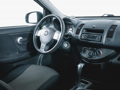 Nissan Note 1.6 AT (110 л. с.)