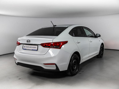 Hyundai Solaris 1.4 AT (100 л.с.)