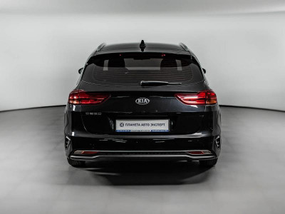 Kia Ceed SW 1.6 MPI MT (128 л.с.)