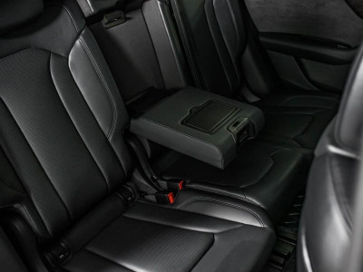 Audi Q8 55 TFSI Tiptronic quattro (340 л.с.)