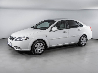 Daewoo Gentra 1.5 MT (107 л. с.)