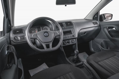 Volkswagen Polo 1.6 MPI MT (110 л. с.)