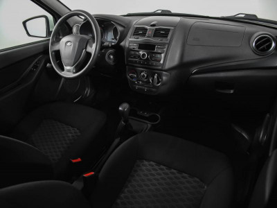 LADA Новая Granta хетчбэк 1.6 MT 16кл (106 л. с.)