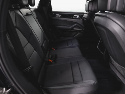 Porsche Cayenne 3.0 Tiptronic AWD (340 л.с.)