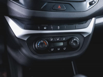 LADA Vesta 1.6 MT (106 л. с.)