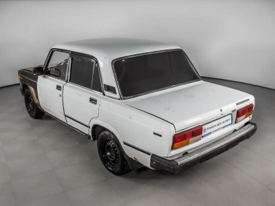 LADA 2107 1.6 MT 8 кл (Евро-4) (73 л. с.)
