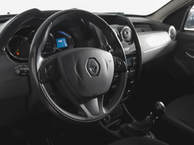 Renault Duster 2.0 MT 4x4 (143 л. с.)