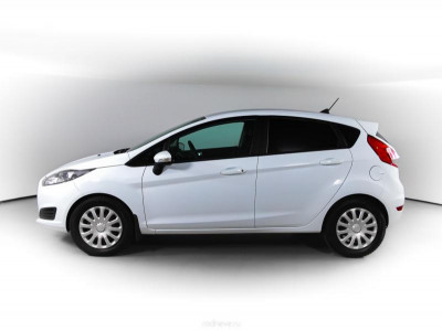 Ford Fiesta Хетчбэк 1.6 AT (105 л. с.)