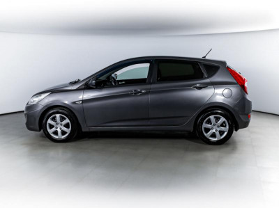Hyundai Solaris 1.4 MT (107 л. с.)