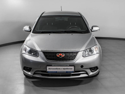 Geely Emgrand EC7 1.8 MT (126 л. с.)