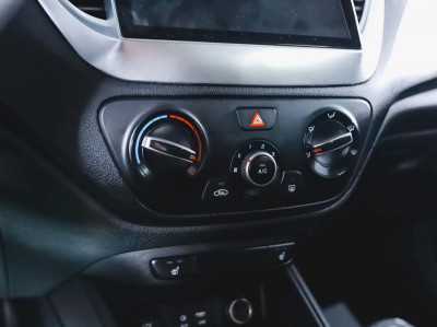 Hyundai Solaris 1.4 MT (100 л.с.)