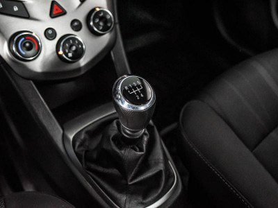 Chevrolet Aveo 1.6 MT (115 л. с.)