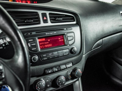 Kia Ceed 1.6 MT (129 л. с.)