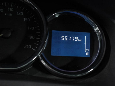 Renault Logan 1.6 MT (82 л. с.)