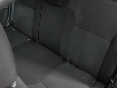 Renault Logan 1.6 MT (82 л. с.)