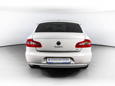 ŠKODA Superb 1.8 TSI DSG (152 л. с.)