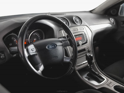 Ford Mondeo 2.3 DurashiftAT (160 л. с.)