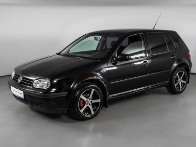Volkswagen Golf 1.4 MT (75 л. с.)