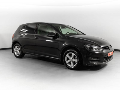 Volkswagen Golf 1.2 AT (105 л.с.)