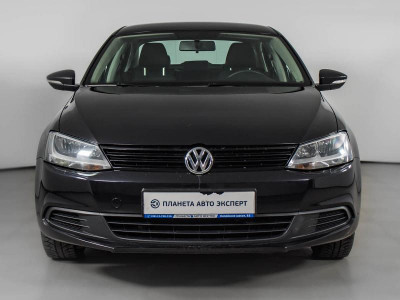 Volkswagen Jetta 1.6 MT (105 л. с.)