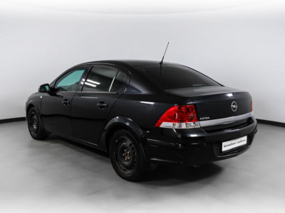 Opel Astra 1.6 MT (103 л.с.)
