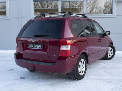Kia Carnival 2.7 AT (189 л.с.)
