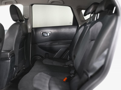 Nissan Qashqai 1.6 CVT (117 л. с.)