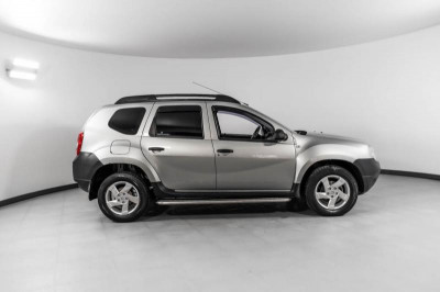 Renault Duster 1.6 MT (102 л. с.)