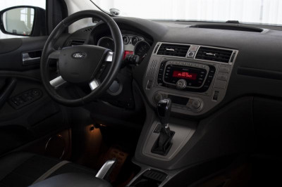 Ford Kuga 2.0d AT (164 л.с.) 4WD