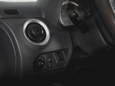 Citroen C3 1.4 MT (75 л.с.)
